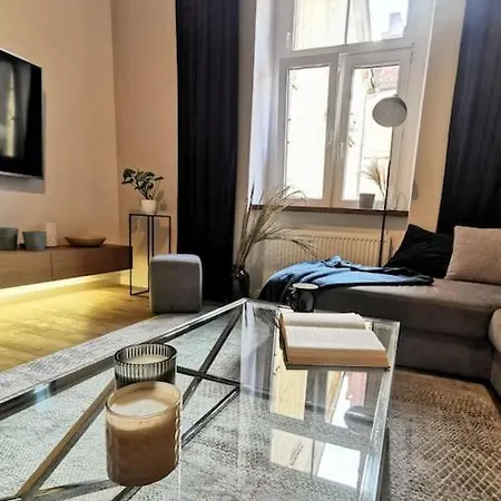 Przy Rynku * Jelenia Góra