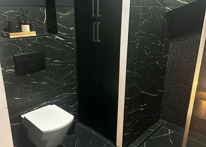 Przy Rynku * 耶莱尼亚古拉